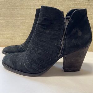 Paul Green Women's Suede Ankle Booties ~ 2.75" Stacked Heel ~ Sz 6 UK 8.5US